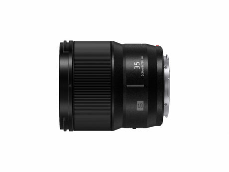 Panasonic Lumix S 35mm f/1.8 Lens - additional product view