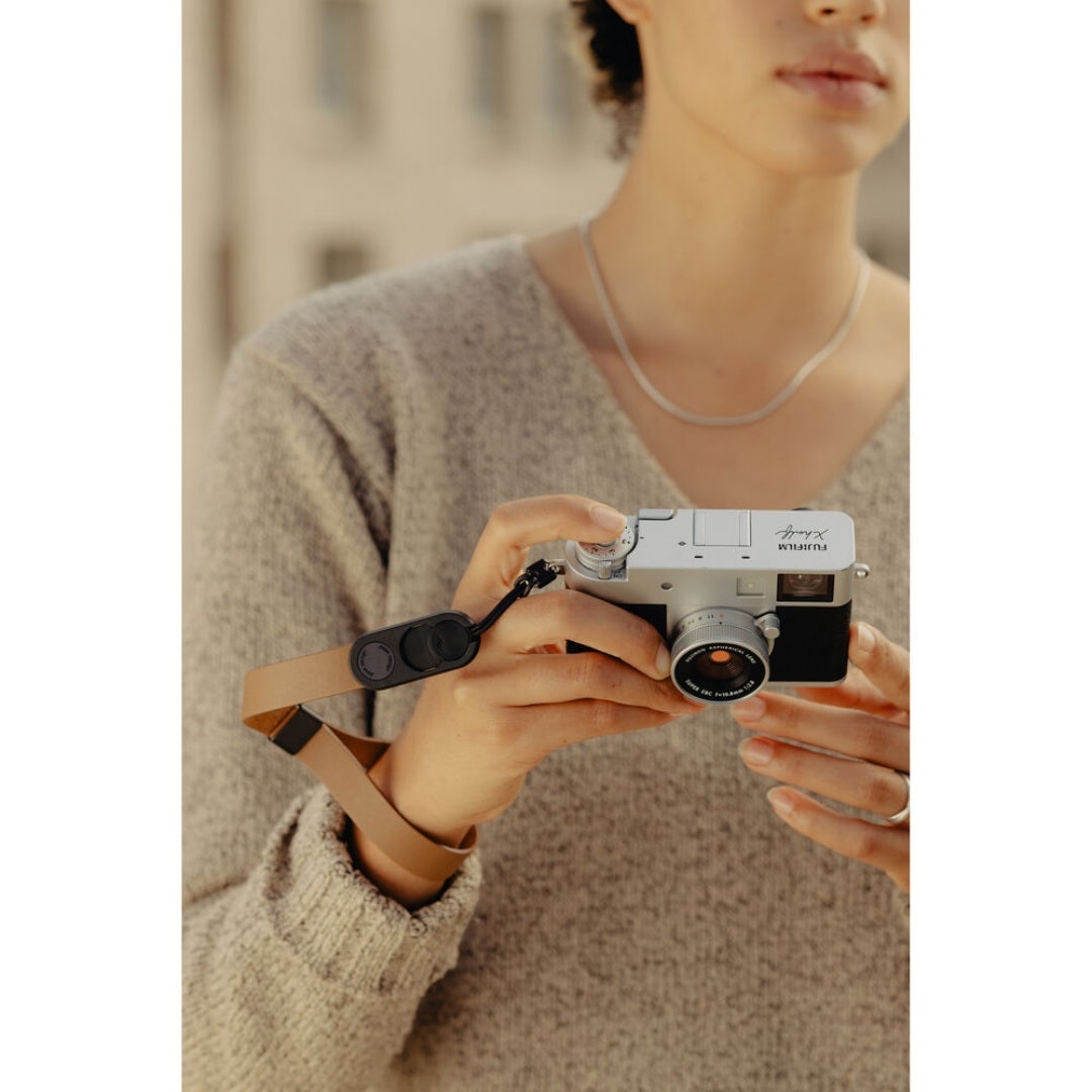 Peak Design Cuff Leather Camera Strap Camera Strap Wrist - Tan - additional product view