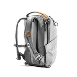 Peak Design Everyday Backpack 20L v2 - Ash - additional product view