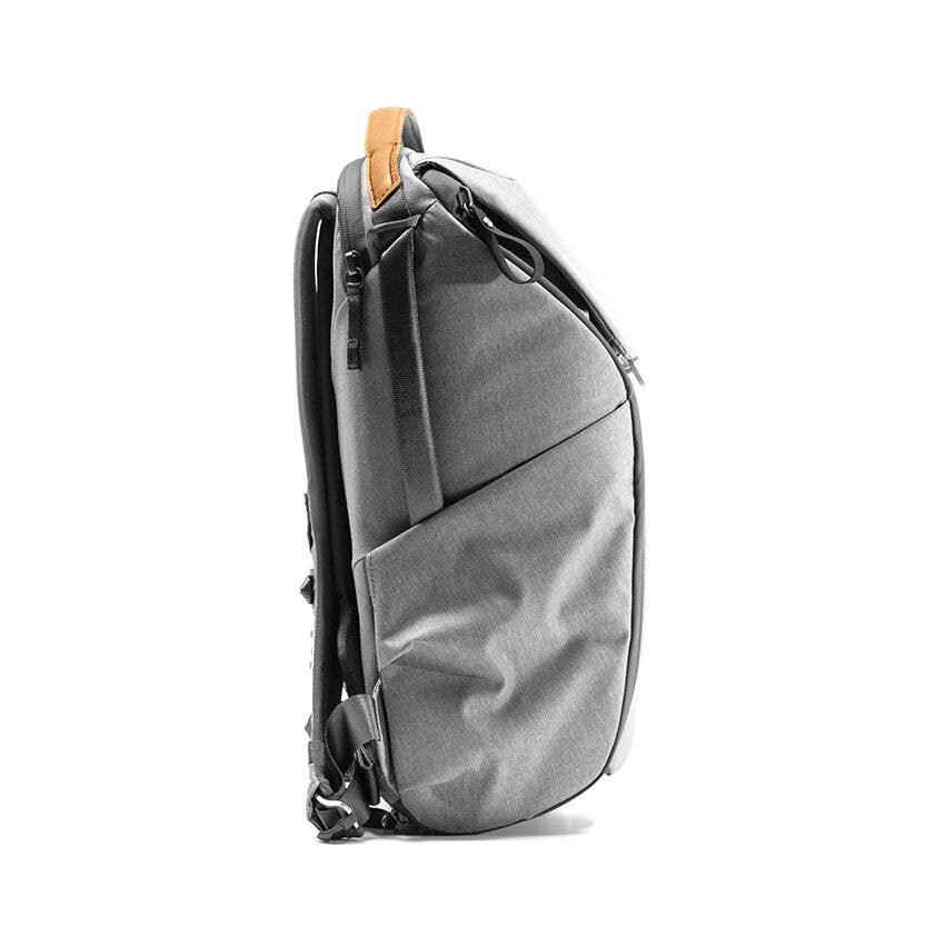 Peak Design Everyday Backpack 20L v2 - Ash - additional product view