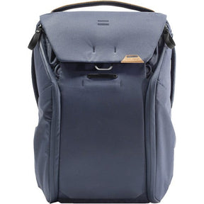 Peak Design Everyday Backpack 20L v2, in midnight.