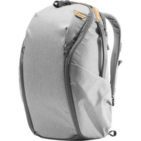Peak Design Everyday Backpack 20L Zip v2, in ash.