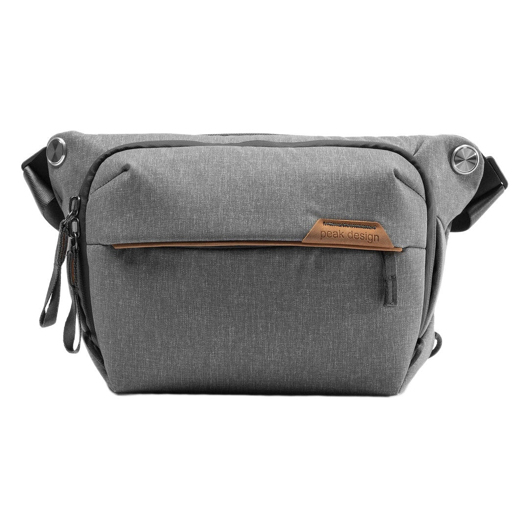 Peak Design Everyday Sling 3L v2 in ash