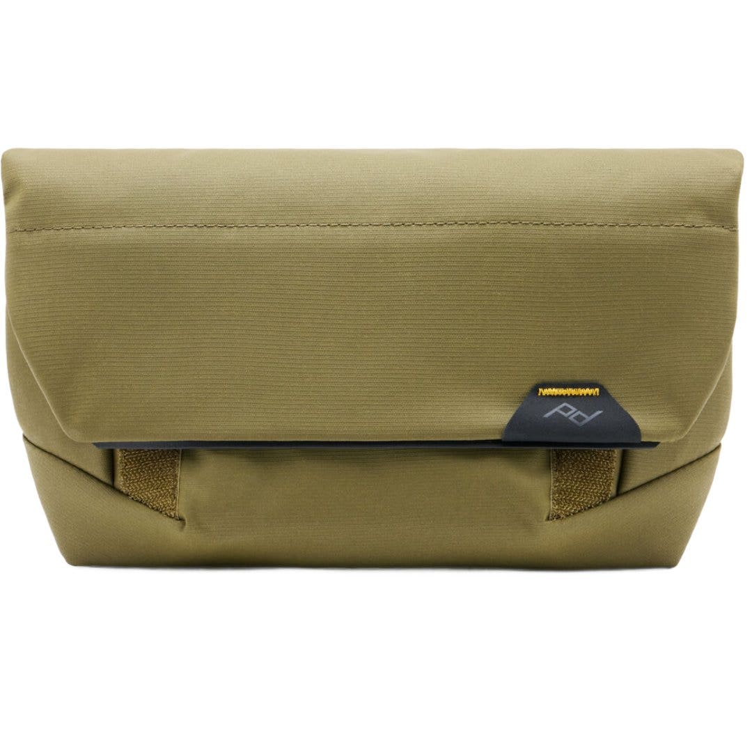 Peak Design Field Pouch in kelp