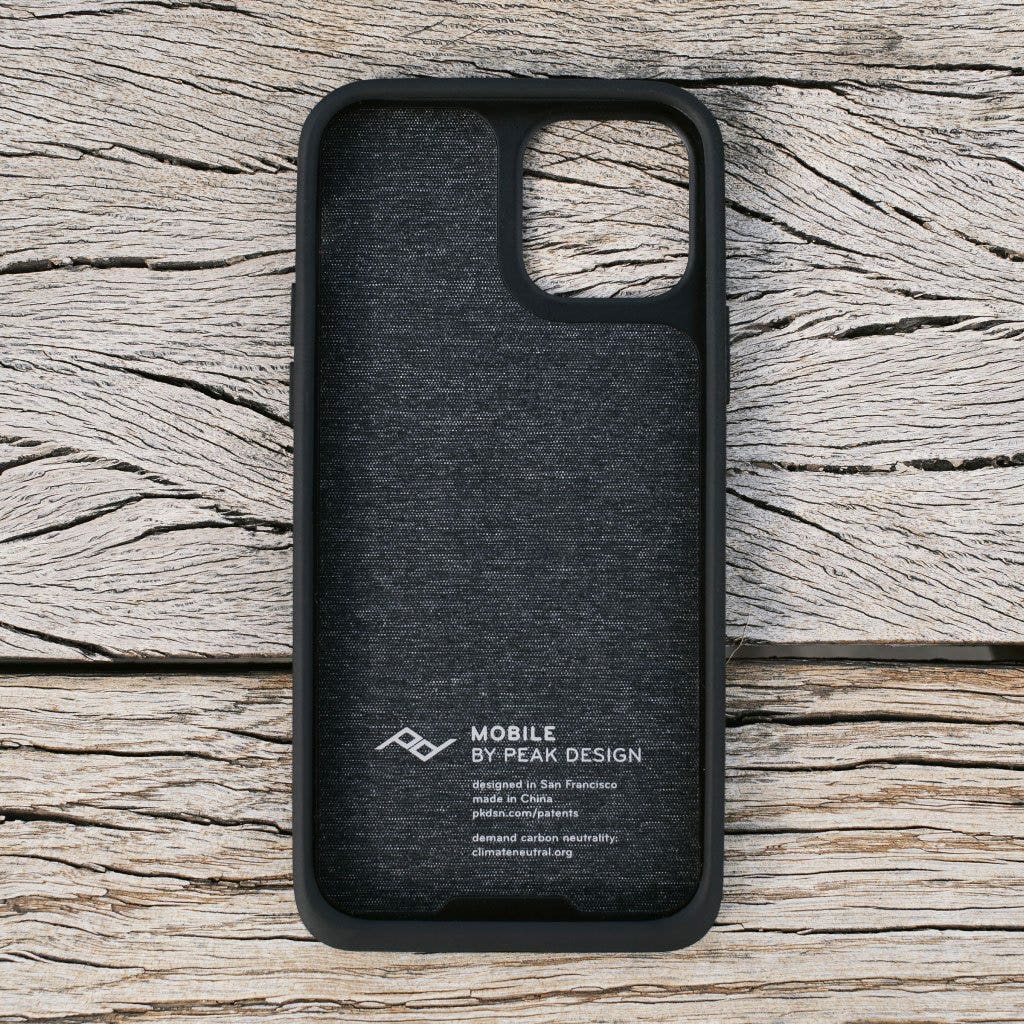 Peak Design Mobile Everyday Case Charcoal - iPhone 13 - additional product view