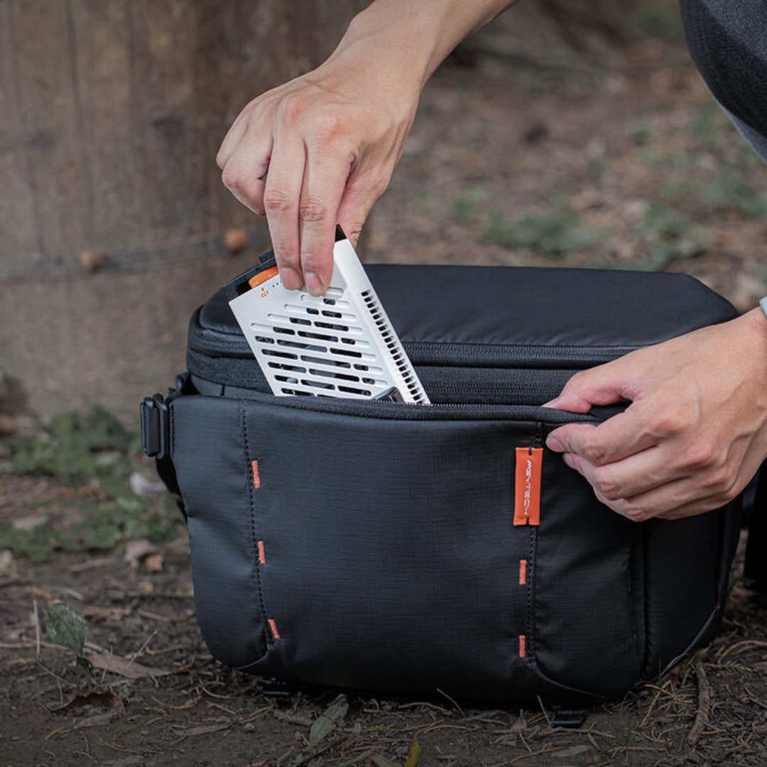 PGYTECH OneMo Sling 11L (Space Black) - additional product view