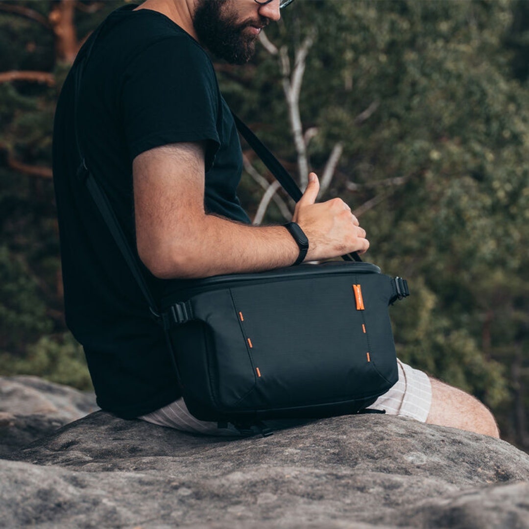 PGYTECH OneMo Sling 7L (Space Black) - additional product view