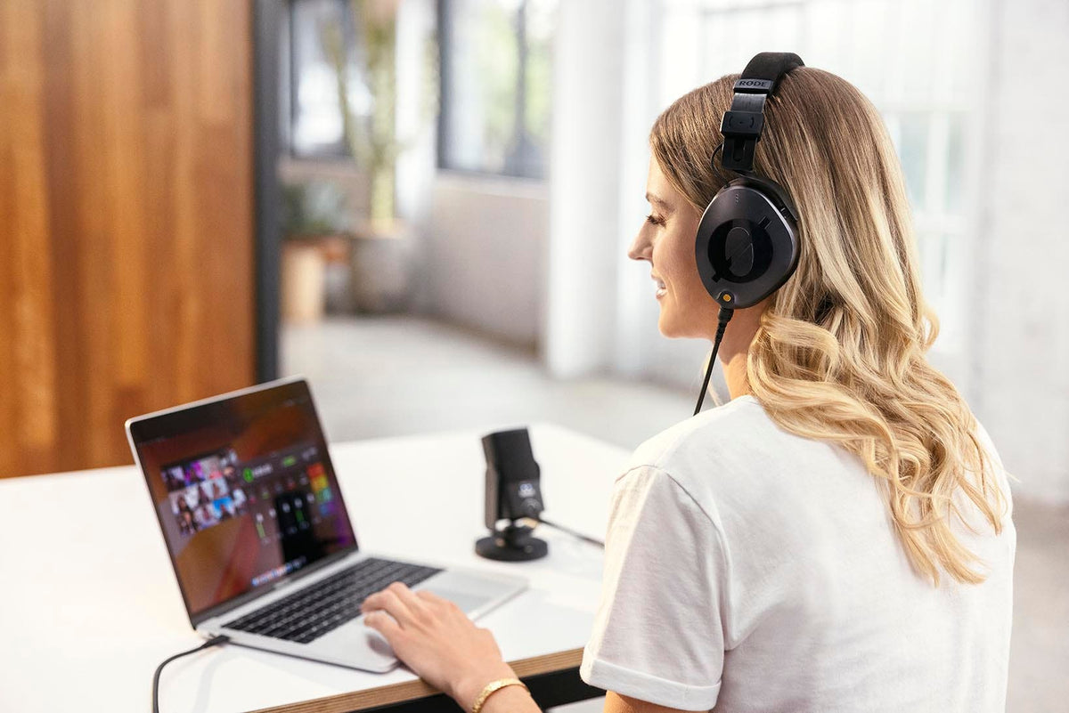 Rode Entry Level Work From Home Kit - NTH-100 & NT-USB Mini - additional product view