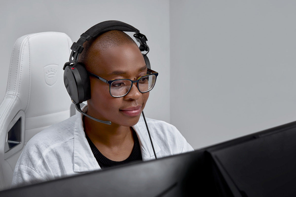Rode NTH-100M Professional Over-Ear Headset - additional product view