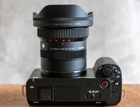 Sigma 10-18mm f/2.8 DC DN Contemporary Lens - FujiFilm X Mount - additional product view