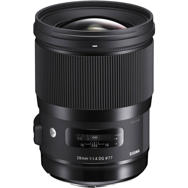 Sigma 28mm f/1.4 DG HSM Art Series lens, Leica L mount