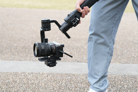 Sony 20-70mm f/4 G Lens - additional product view