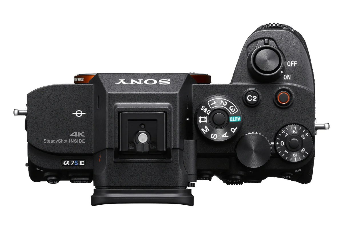 Sony Alpha A7S III Body w/ E-Mount 20-70mm f/4 G Lens Compact System Camera - additional product view