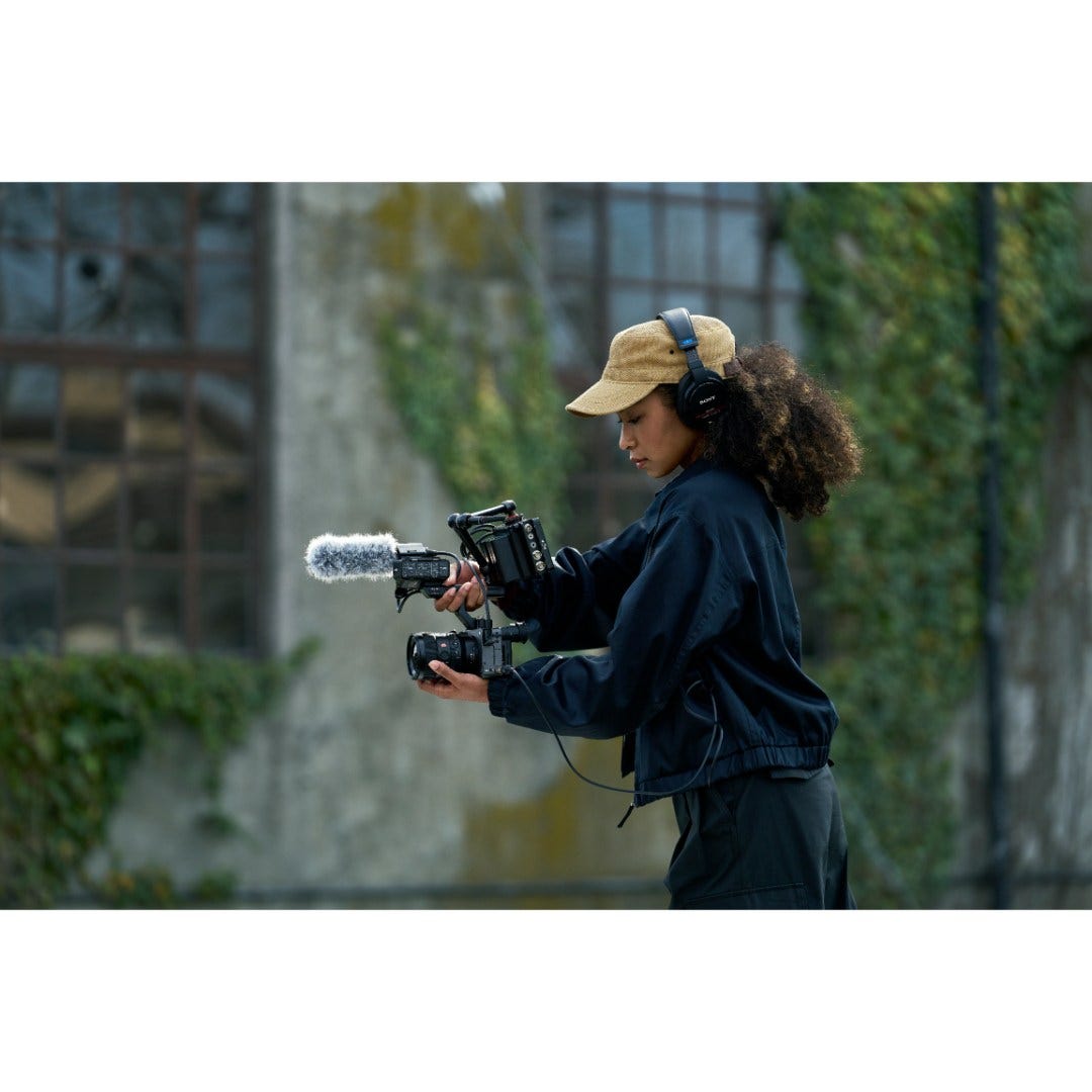 Sony Cinema Line FX2 Full Frame E-Mount Video Camera (incl. Handle) - additional product view