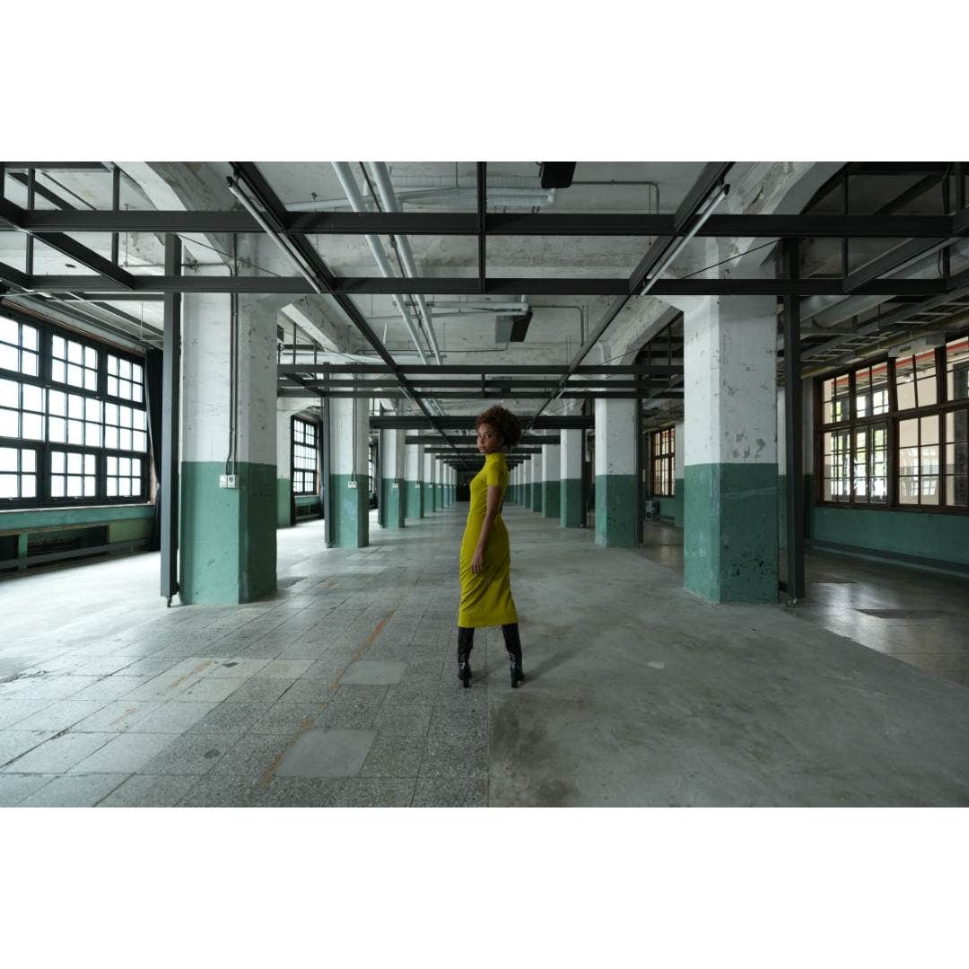 Sony FE 16mm F1.8 G Lens - additional product view