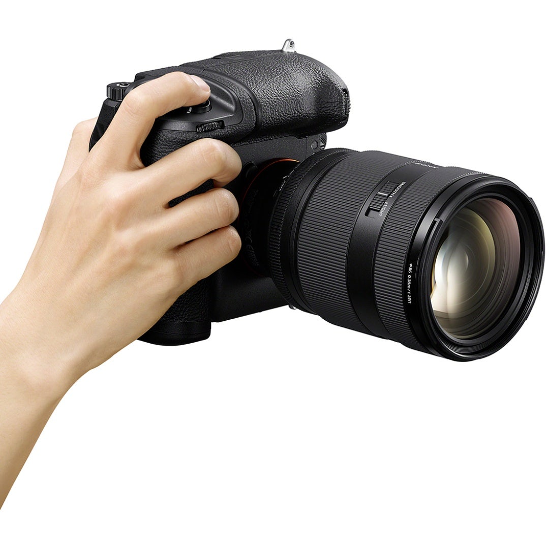 Sony VGC6 Vertical Grip for A7R Mark 6 - additional product view
