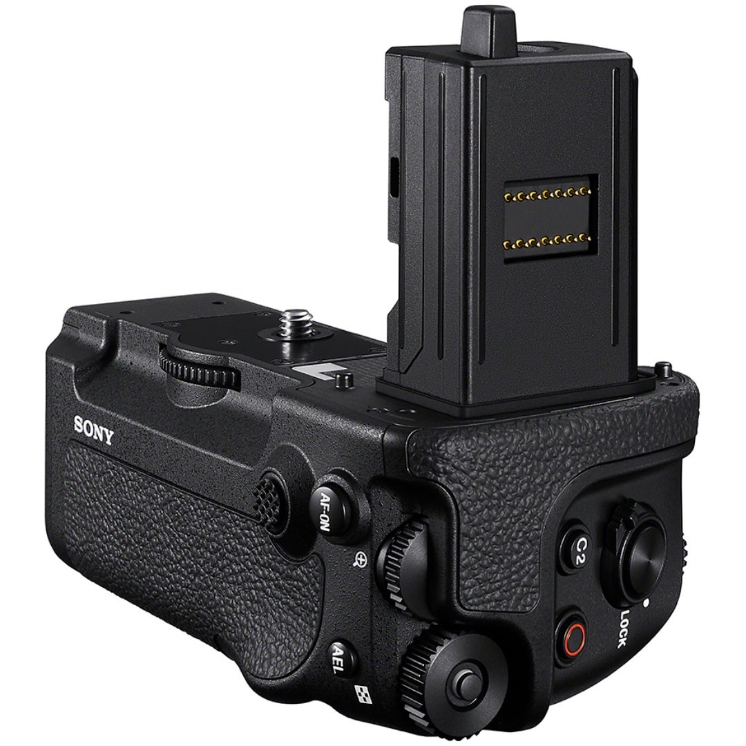 Sony VGC6 Vertical Grip for A7R Mark 6 - additional product view