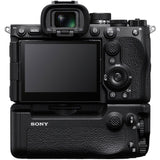 Sony VGC6 Vertical Grip for A7R Mark 6 - additional product view