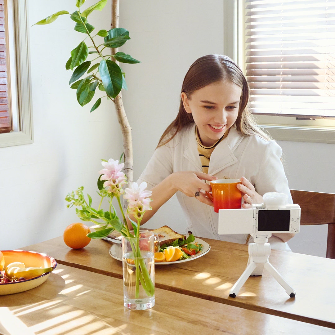 Sony ZV-1F White Digital Vlog Camera w/Sony GPVPT2BTW Bluetooth Shooting Grip-White - additional product view