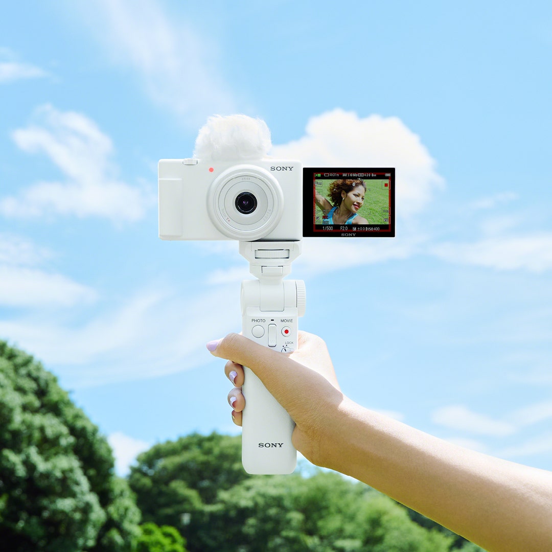 Sony ZV-1F White Digital Vlog Camera w/Sony GPVPT2BTW Bluetooth Shooting Grip-White - additional product view