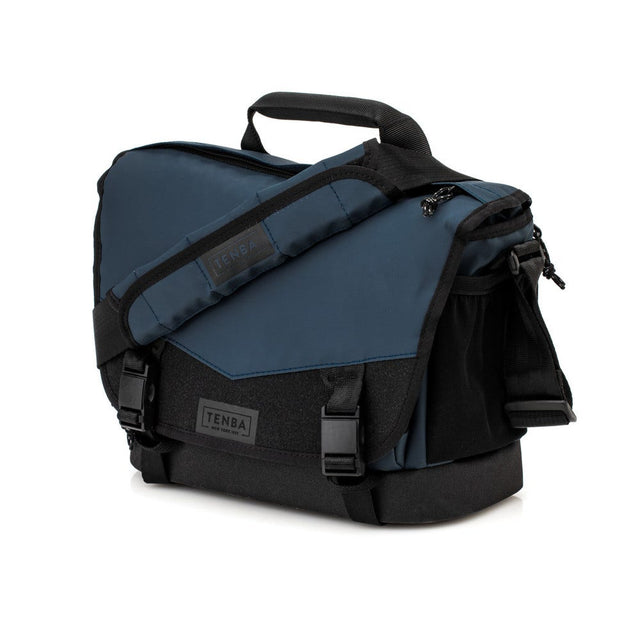 Tenba DNA 9 Messenger Bag in Blue