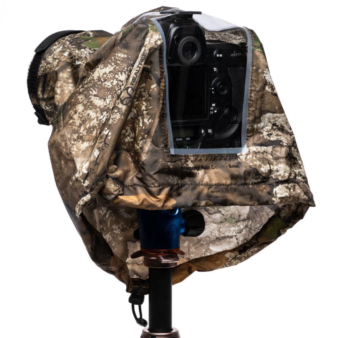 Think Tank Emergency Small Rain Cover - With RealTree APX Camo - additional product view