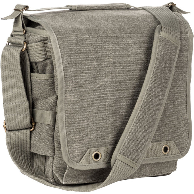 Think Tank Retrospective 20 V2.0 shoulder bag in pinestone.