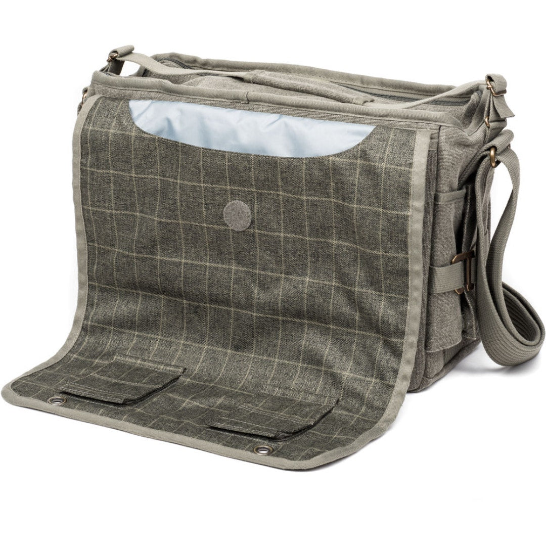 Think Tank Retrospective 30 V2.0, Pinestone Shoulder Bag - additional product view