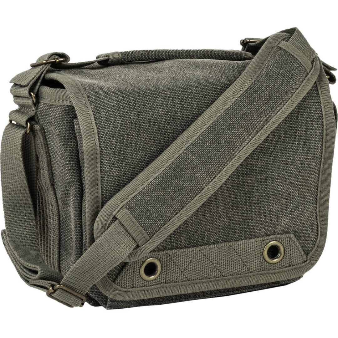 Think Tank Retrospective 4 V2.0 shoulder bag in pinestone.