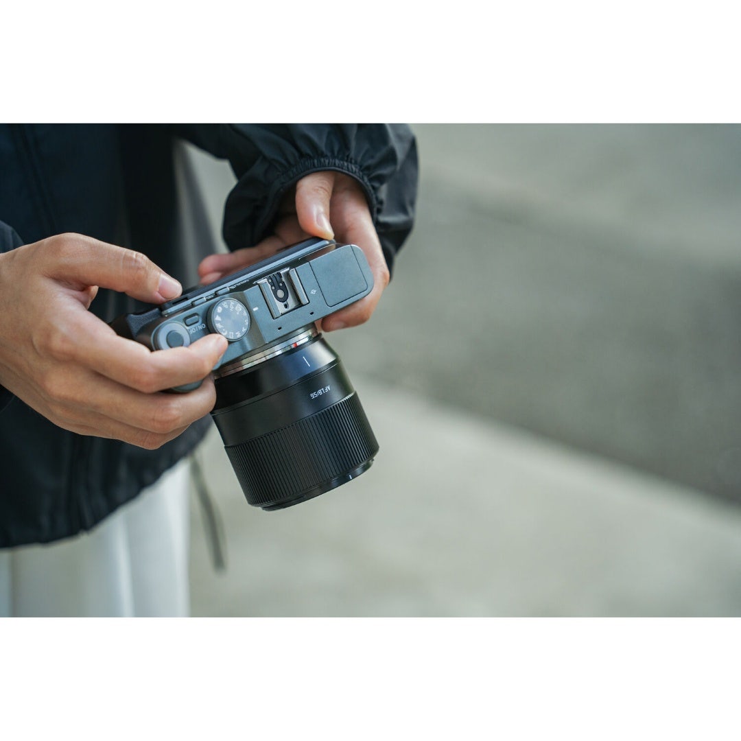 TTArtisan 56mm f/1.8 AF FujiFilm X Mount Lens Black - additional product view