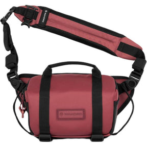 Wandrd Rogue Sling 4L V2, Rhone Burgundy