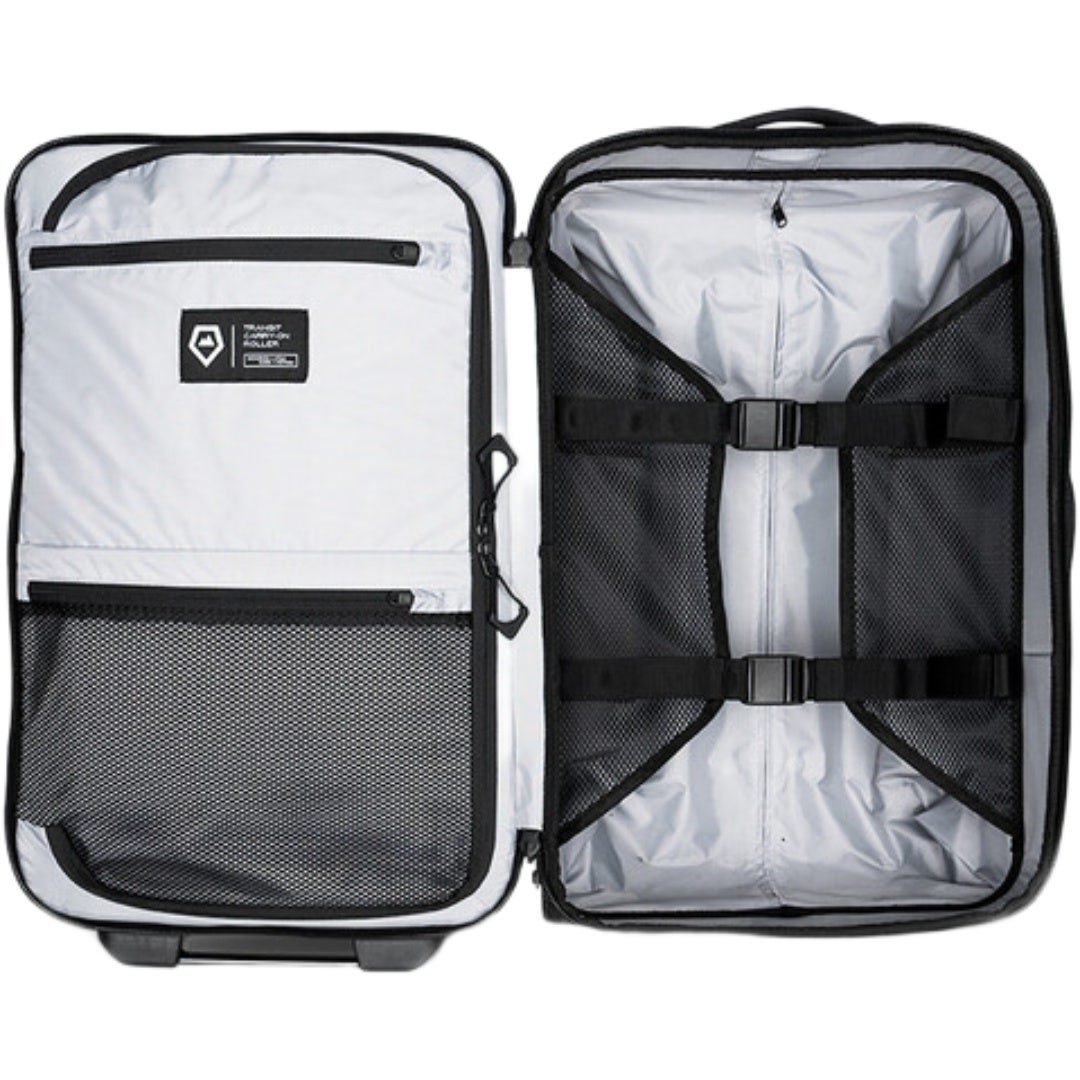 Wandrd TRANSIT Carry-On Roller Black Essential+ Bundle - additional product view